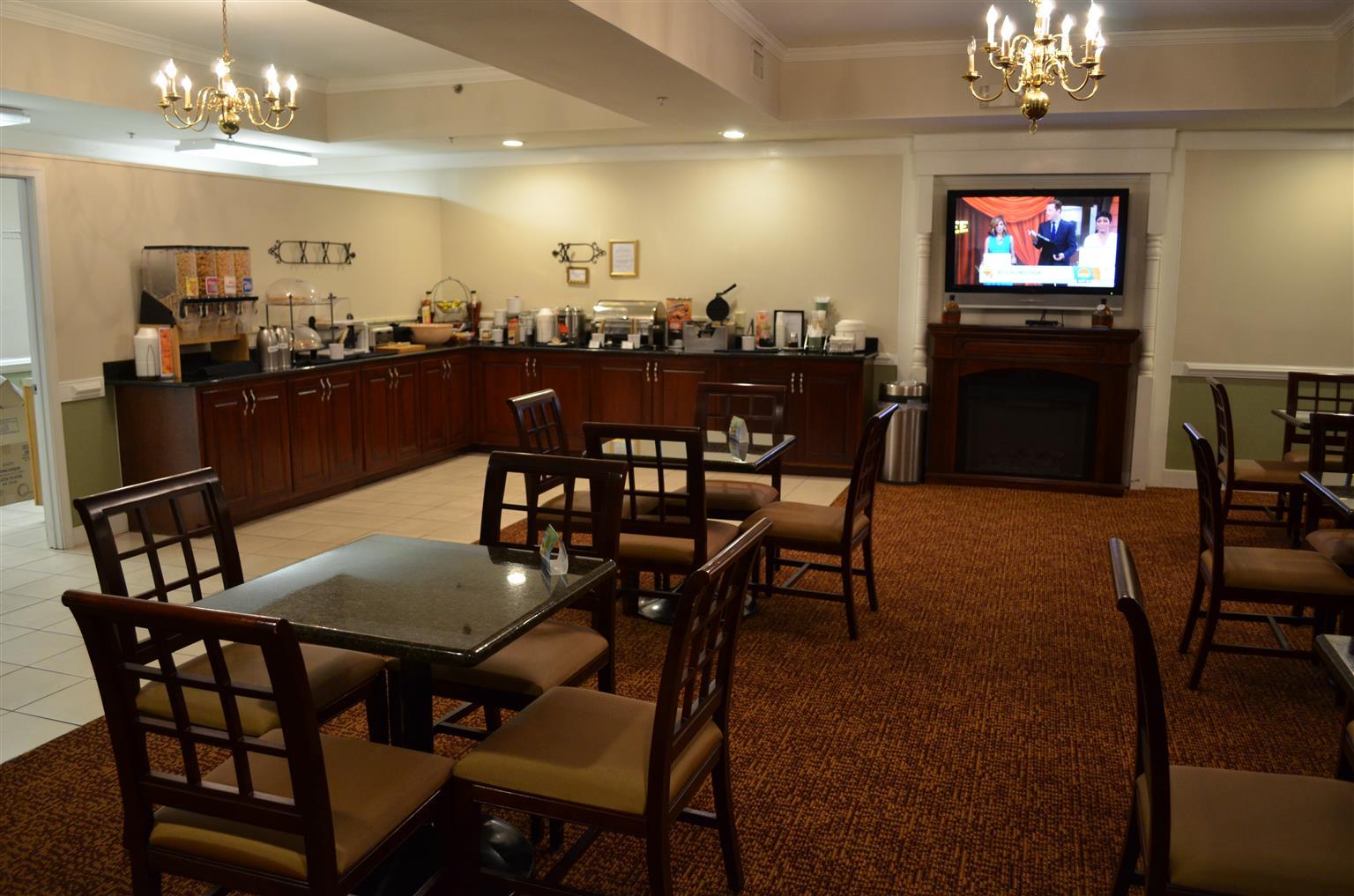 Best Western Plus Governor'S Inn Richmond Midlothian Exteriér fotografie